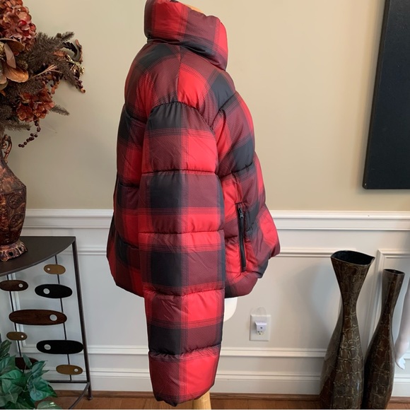 Old Navy Women's Water-Resistant Frost Free Short Puffer | Size L | Red - Picture 5 of 14